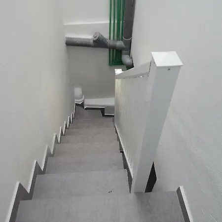 Zona Hospital *