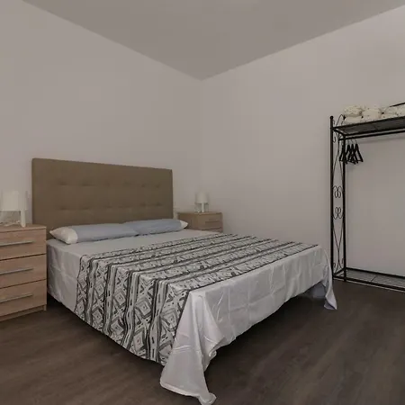 Apartment Zona Hospital